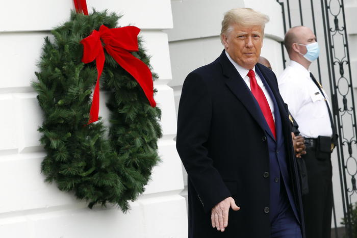 Trump grazia amici e alleati, polemiche in Usa