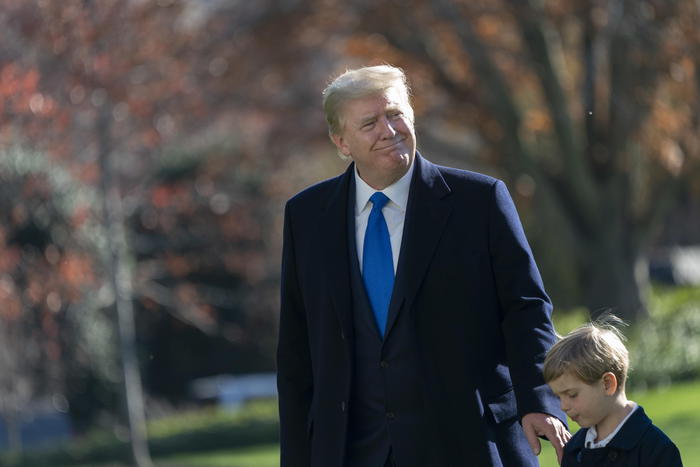 Trump valuta grazia per figli e Giuliani