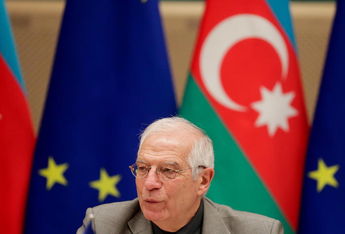 Ue chiede a Cina rilascio immediato attivisti diritti umani