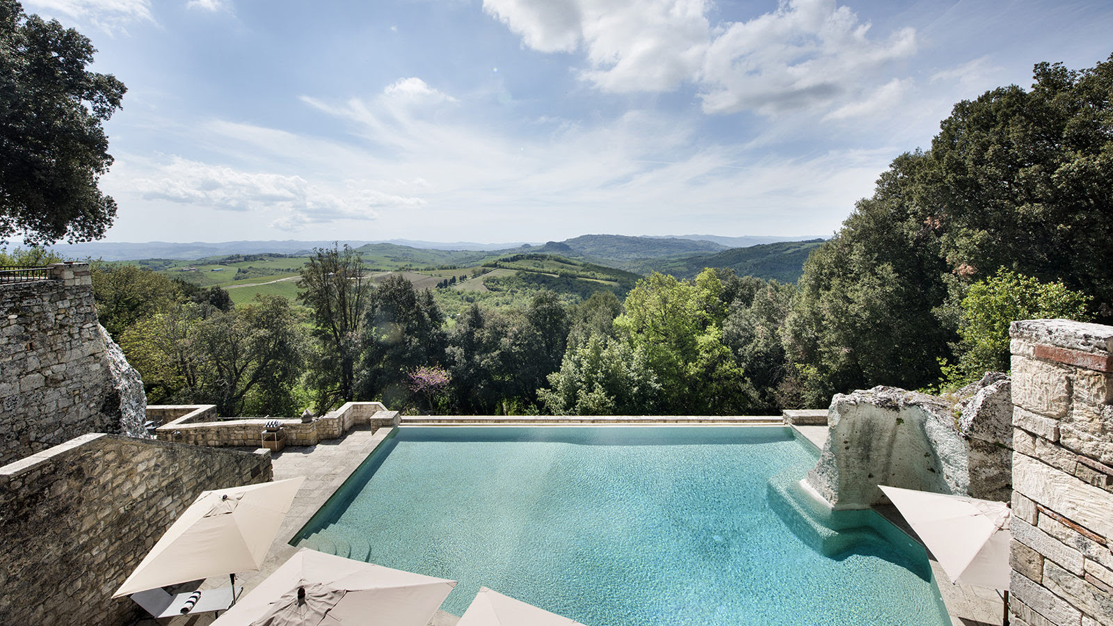 HOTEL SOSTENIBILI: VIAGGIARE RISPETTANDO L’AMBIENTE