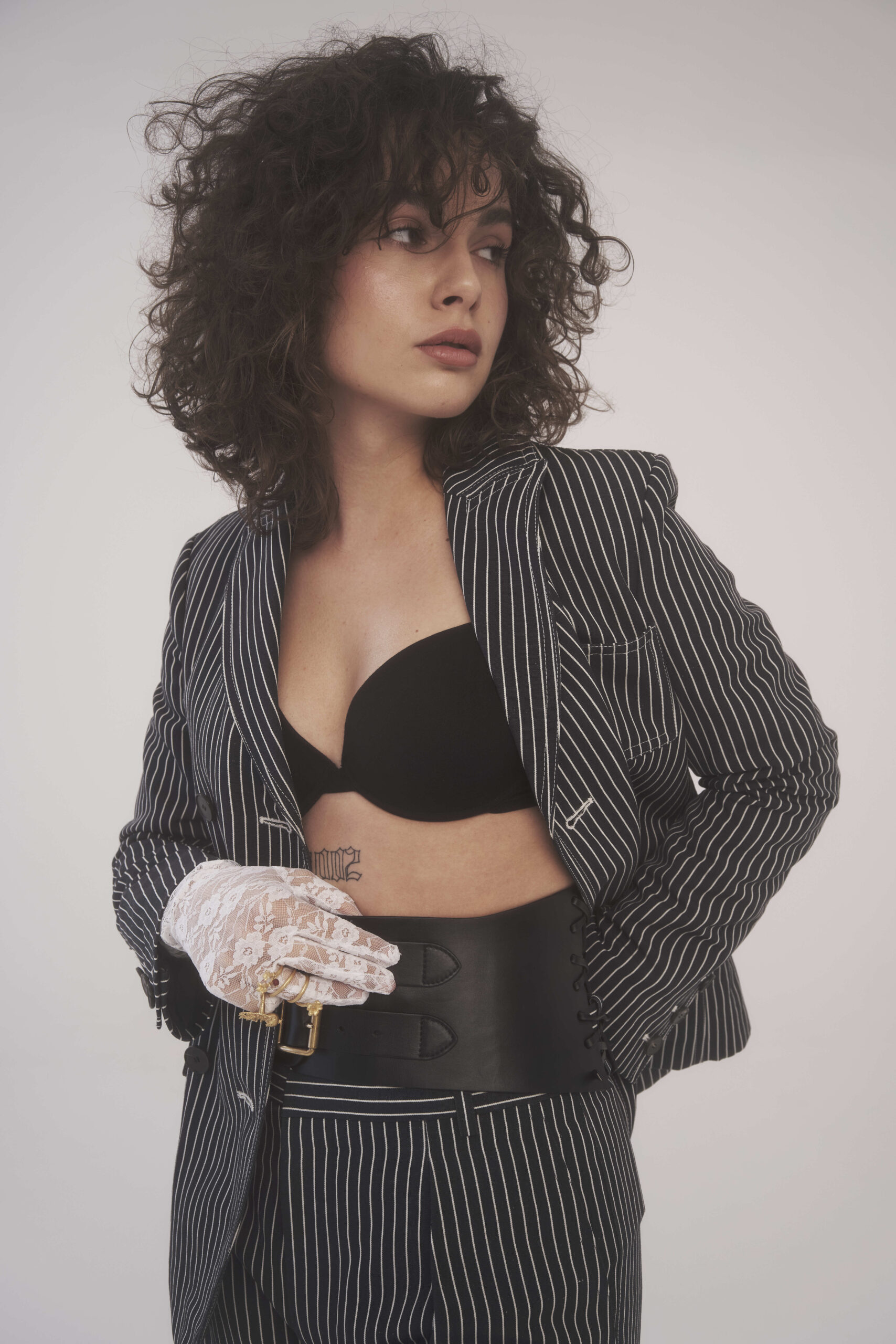 MADAME: La più giovane sul palco di Sanremo 2021 con il brano “Voce”