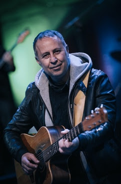 Per Natale regala il concerto benefico per A.I.D.O. di Enrico Capuano. Ospiti Tony Esposito e Alessandro Pieravanti