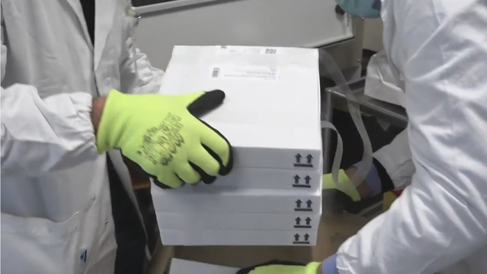 Vax day: primi tre vaccinati allo Spallanzani