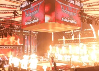 WWE TLC 2020 infuocato! Randy Orton dà alle fiamme il corpo di Fiend