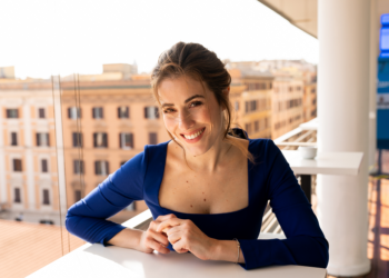 Malattie rare, spot #UNIAMOleforze con Diana del Bufalo