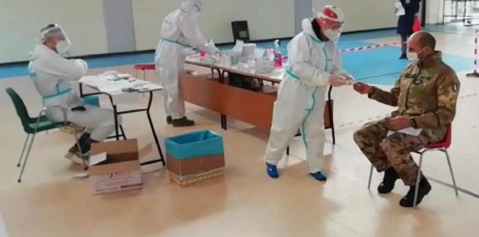 ANSA-IL-PUNTO/COVID: Sardegna con Rt a 1.02, resterà gialla