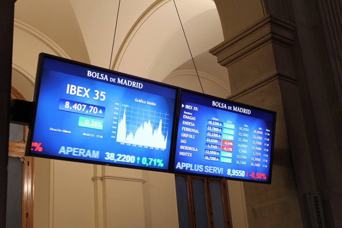Borsa: Europa peggiora, Milano (-0,7%)