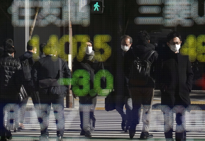 Borsa: Tokyo, apertura in netto calo (-2,28%)