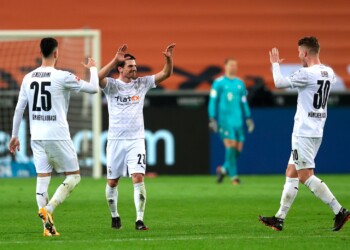 Bundesliga, il Monchengladbach batte il Bayern rimontando due reti di svantaggio