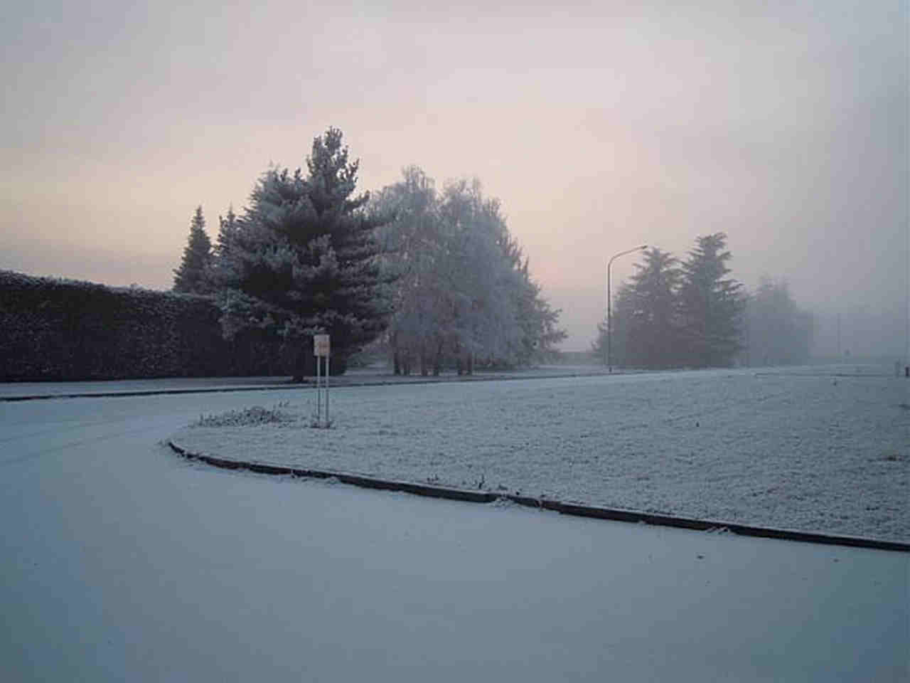 Immagine d'archivio di un'imbiancata da neve chimica avvenuta a Romagnano Sesia, sul novarese, il 17 gennaio 2012. Credit immagine www.mtgforum.it