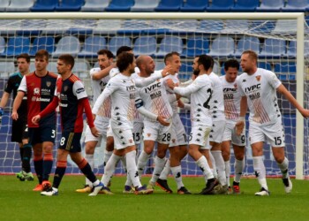 Cagliari-Benevento 1-2: Joao Pedro non basta a Di Francesco, Inzaghi vola in classifica