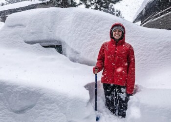 California, patria del clima mite? Folli tempeste di Neve. Video