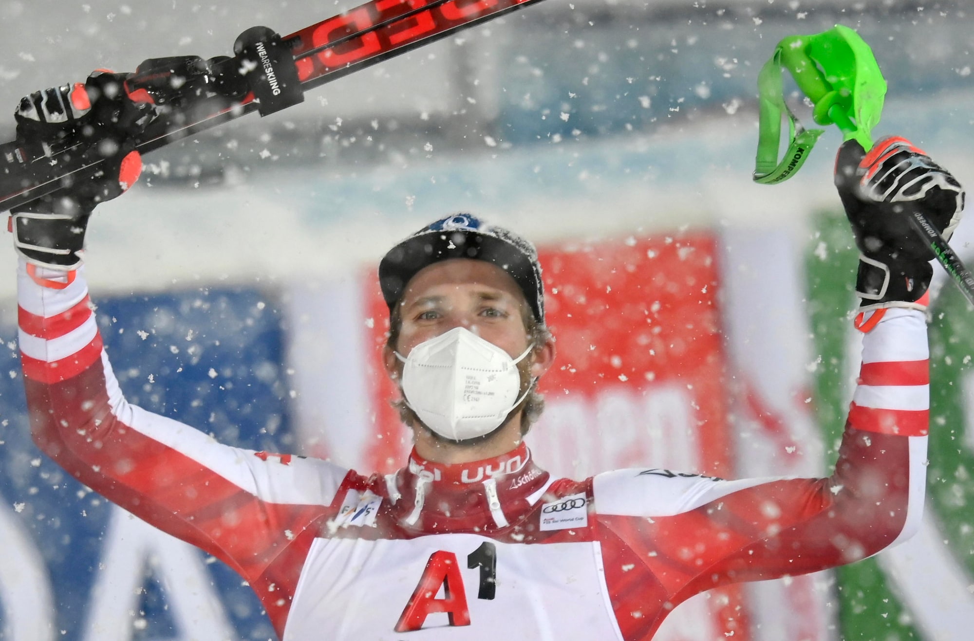 Chamonix, Schwarz guida la classifica