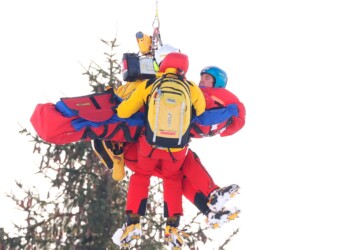 Cochran-Siegle, brutta caduta: interrotta la discesa di Kitzbuehel