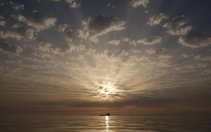 Covid: Gb, troppi casi su isola Wight, elicotteri in azione