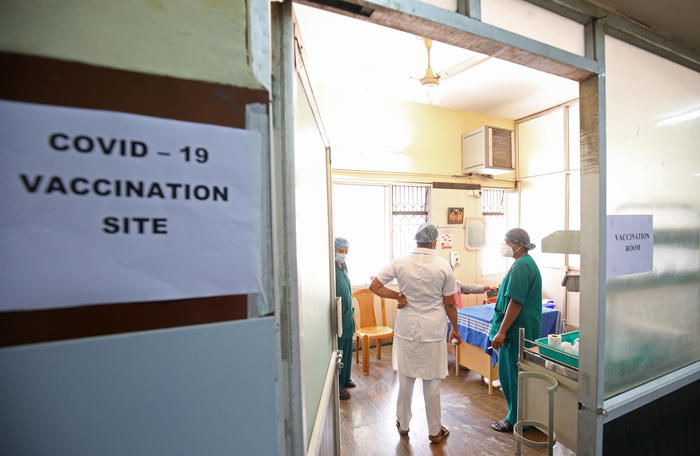 Covid: India, vaccinazioni al via, oggi 300mila dosi