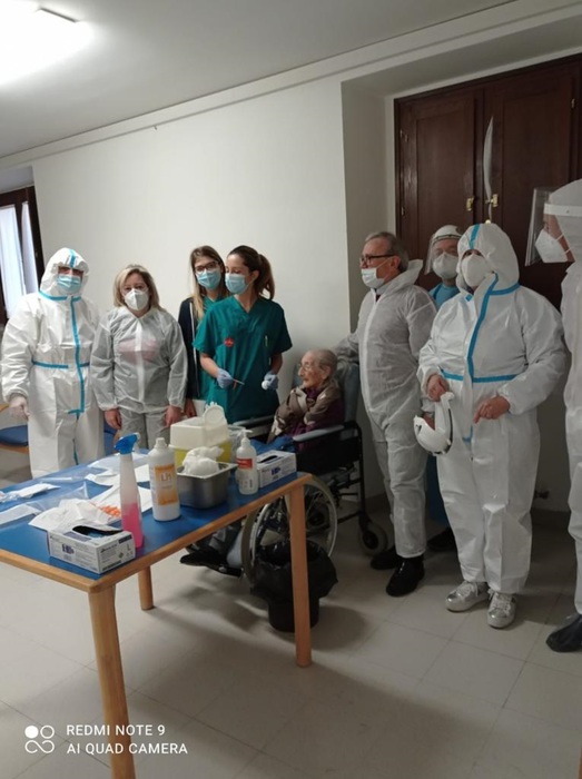 Covid: Marche; a 106enne casa riposo primo vaccino Moderna