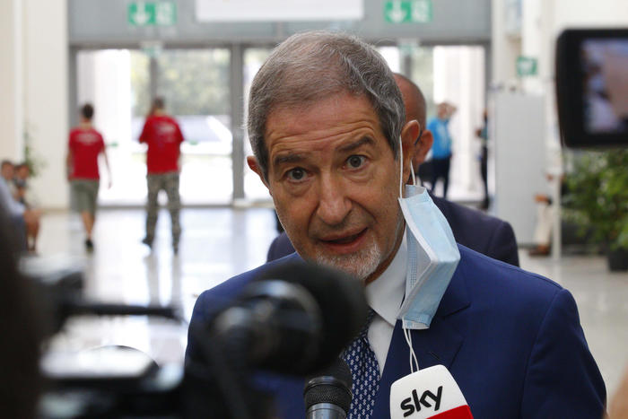 ++ Covid: Musumeci firma ordinanza, Sicilia zona rossa ++