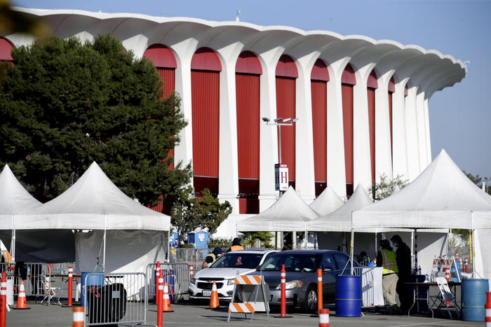 Covid: Usa, superati i 350mila morti