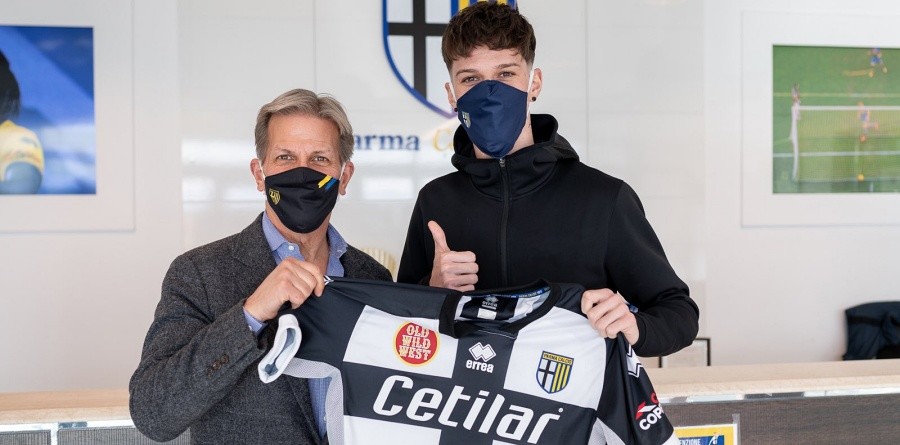 Dennis Man-Parma, ora è ufficiale