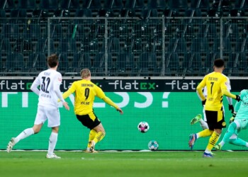 Doppio Haaland, ma il Borussia Dortmund va ko con il Gladbach