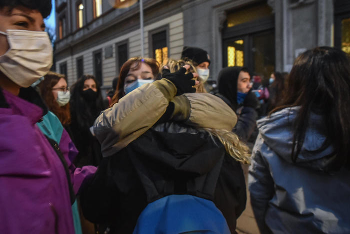 Dpcm:in zona gialla e arancione superiori in presenza al 50%