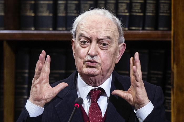 E’ morto Emanuele Macaluso