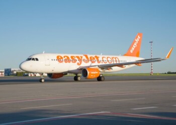 EasyJet aumenta la liquidità con un nuovo prestito quinquennale da £1,39 mrd