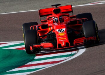 F1 Ferrari, Sainz: “Giornata indimenticabile la prima in Rosso”