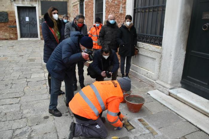 Giorno memoria: Venezia, posate 15 nuove Pietre d’inciampo