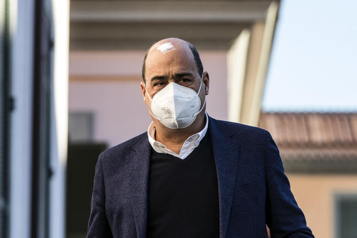 Governo: Pd alle 13 ufficio politico. Alle 14 vertice del centrodestra alla Camera