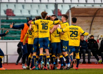 Il Modena sorpassa il Sudtirol in vetta al girone B. Renate-Pro Sesto 2-0