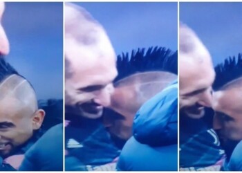 Inter-Juve, incredibile Vidal: abbraccia Chiellini e bacia lo stemma bianconero