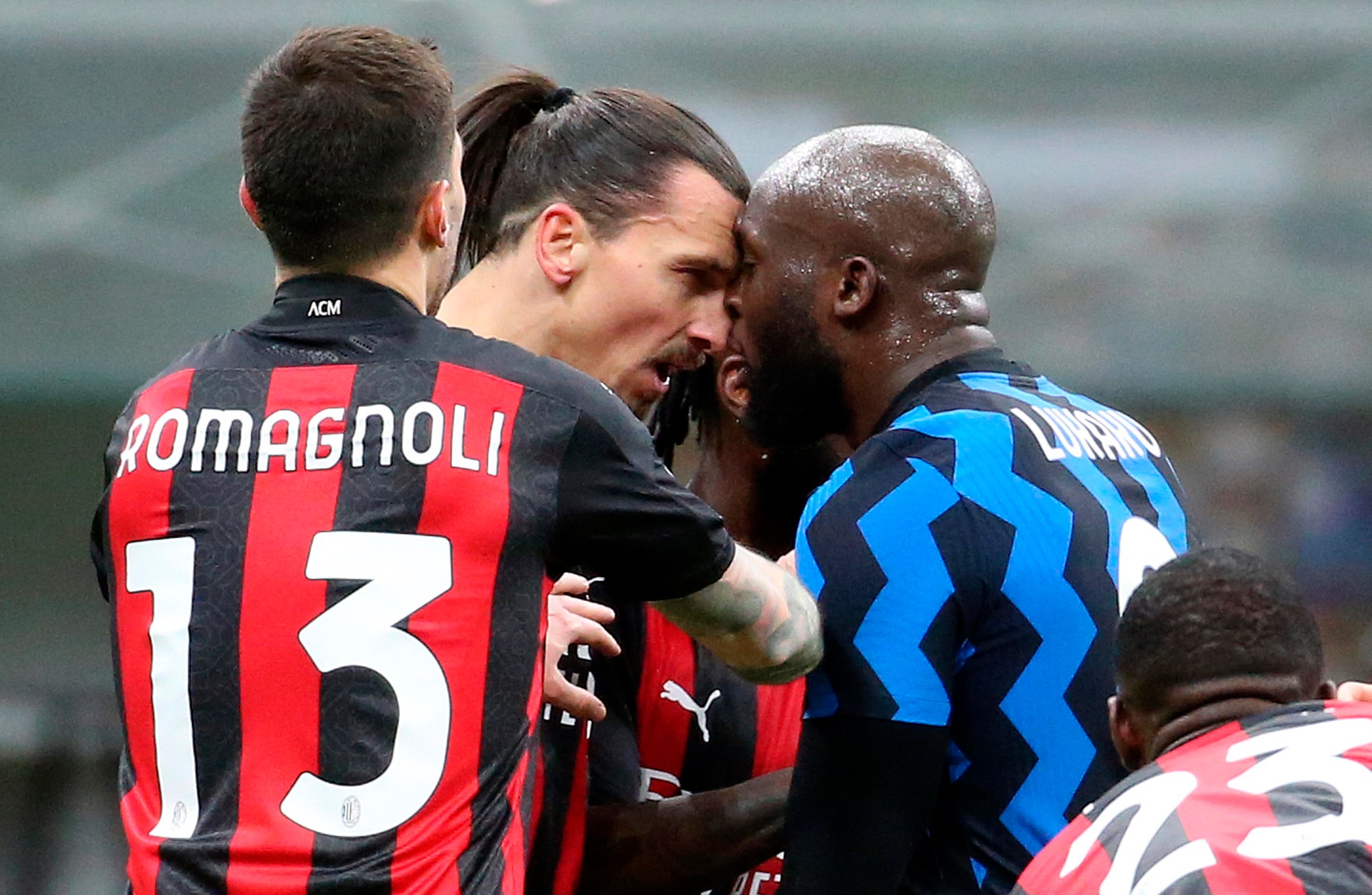 Inter-Milan di fuoco, rissa sfiorata tra Lukaku e Ibrahimovic: foto