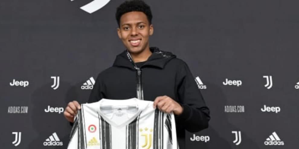 Juve, ufficiale Akè. Tongya al Marsiglia