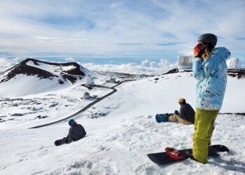 La neve cade anche nelle montagne delle Hawaii