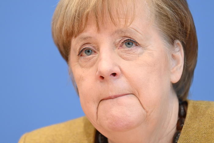 Merkel,ogni sforzo per vaccino ma non io garante produzione