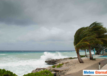 Meteo Italia, venti di burrasca e mareggiate. Percepito freddo più intenso
