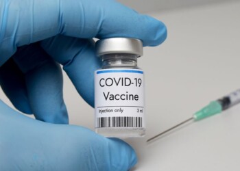 MHRA del Regno Unito approva il vaccino di Moderna per l’uso di emergenza