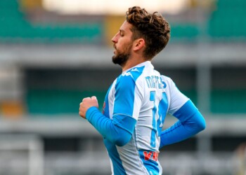 Napoli, terapie e personalizzato per Mertens