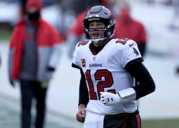 Nfl, Brady trascina i Bucs: al Super Bowl 2021 contro Chiefs