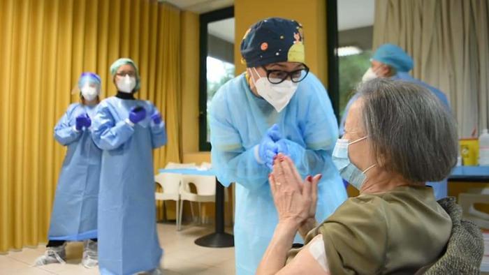 No vax ad anziano in rsa, ricorso accolto