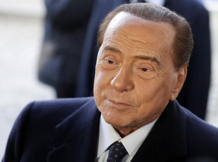 Processo Ruby ter, ‘Per Berlusconi riposo assoluto’