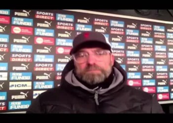 Regno Unito in lockdown ma la Premier League va avanti