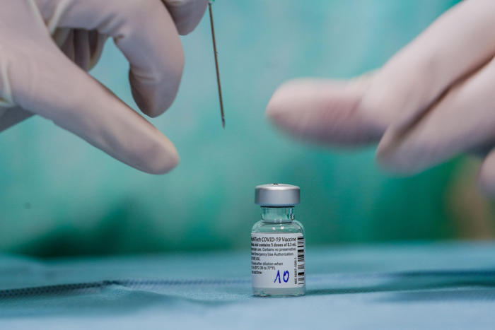 Scuola: da lunedì in Valle d’Aosta vaccini a insegnanti