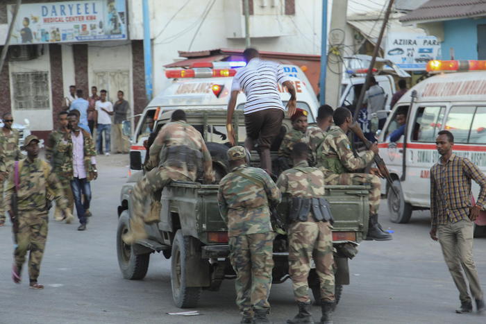 Somalia: operazione per salvare persone in hotel attaccato
