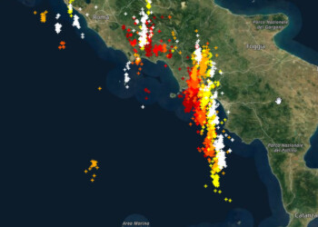 Squall line sulla Campania con forti temporali anche con grandine