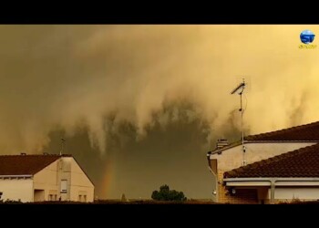 Tempesta mediterranea genera temporali furiosi fin sino le Baleari. Video meteo
