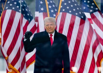 Trump li premia, bufera su Sorenstam e Player: “Hanno fatto vergognare il golf”