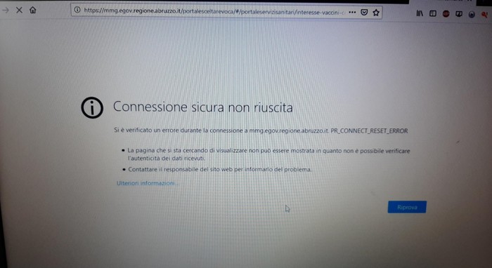 Vaccini: Abruzzo, boom accessi, piattaforma prenotazioni in tilt